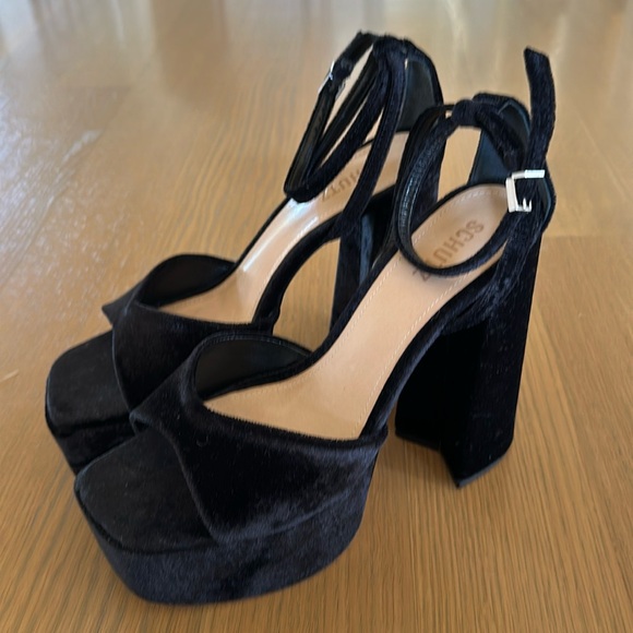 Schutz Black Velvet Aryia Platform Sandal - Picture 7 of 14